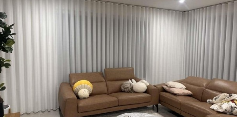 How to Match Curtains and Blinds with Your Interior Design Style